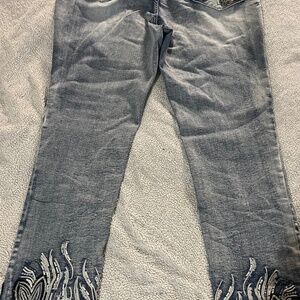 Women’s jeans